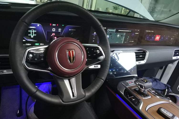 Used Hongqi E-HS9 2022 660 km Range Flagway Edition Six Seats Center Console