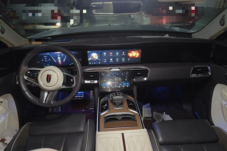 Used Hongqi E-HS9 2022 690 km Range Flagship Edition Six Seats Center Console