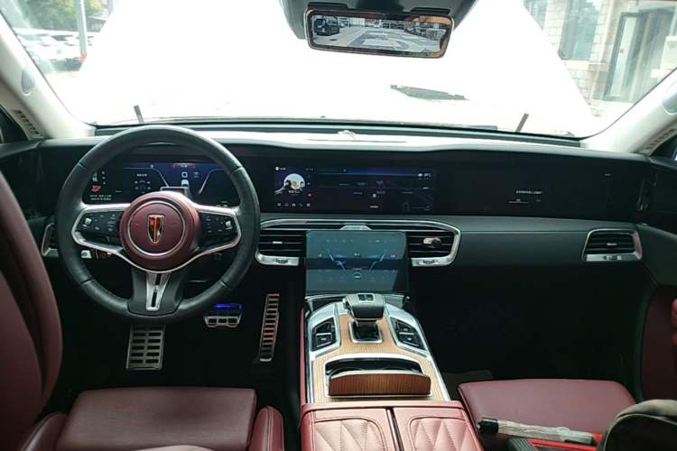 Used Hongqi E-HS9 2022 660 km Range Flagway Edition Six Seats Center Console