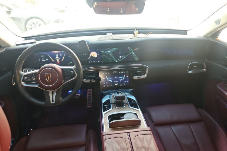 Used Hongqi E-HS9 2022 690 km Range Flagship Edition Six Seats Center Console