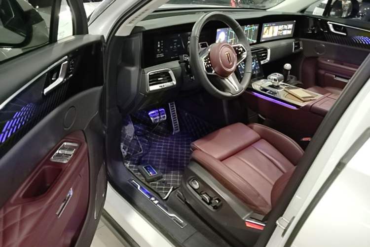 Used Hongqi E-HS9 2022 660 km Range Flagway Edition Six Seats Driver Seat