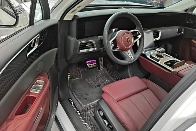 Used Hongqi E-HS9 2022 660 km Range Flagway Edition Six Seats Driver Seat