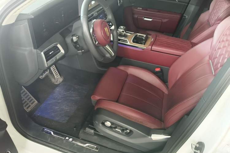 Used Hongqi E-HS9 2022 660 km Range Flagway Edition Six Seats Driver Seat