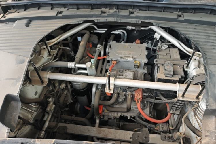 Used Hongqi E-HS9 2022 690 km Range Flagship Edition Six Seats Engine Bay