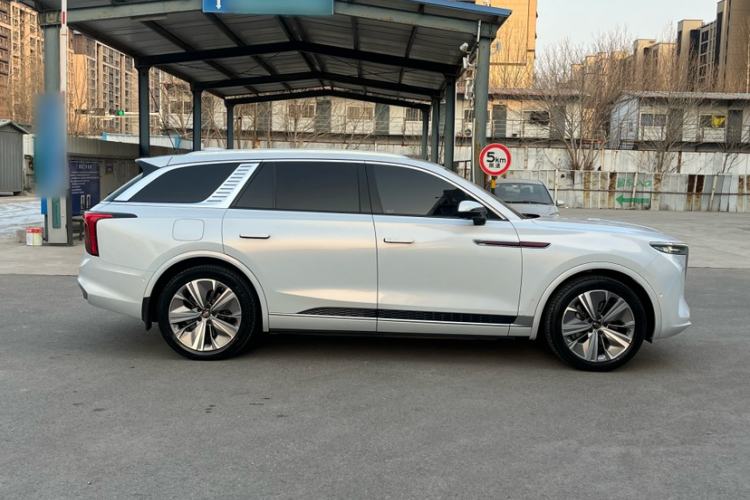 Used Hongqi E-HS9 2022 690 km Range Flagship Edition Six Seats Exterior 8