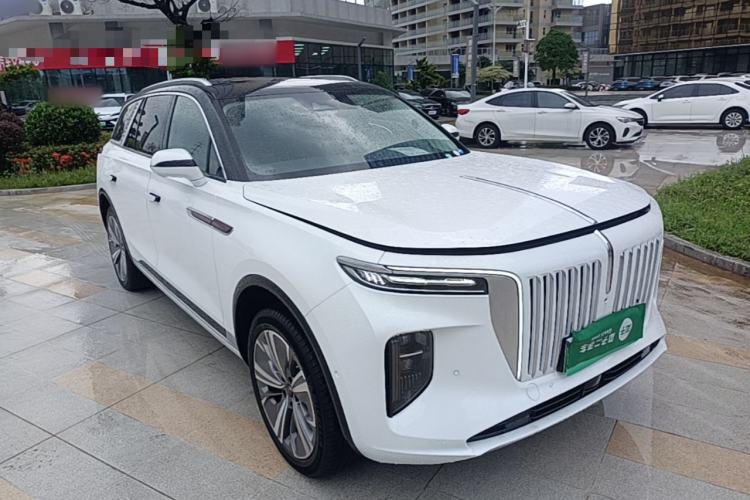 Used Hongqi E-HS9 2022 660 km Range Flagway Edition Six Seats Front Right 45 Deg