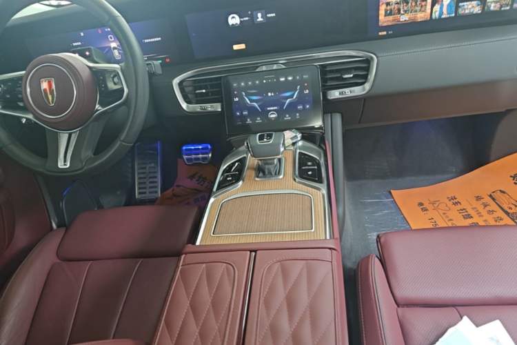 Used Hongqi E-HS9 2022 660 km Range Flagway Edition Six Seats Gear Lever