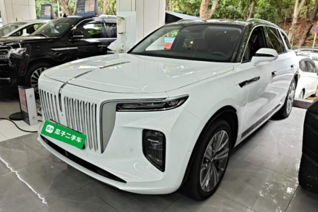Hongqi E-HS9 2022 660 km Range Flagway Edition Six Seats usado