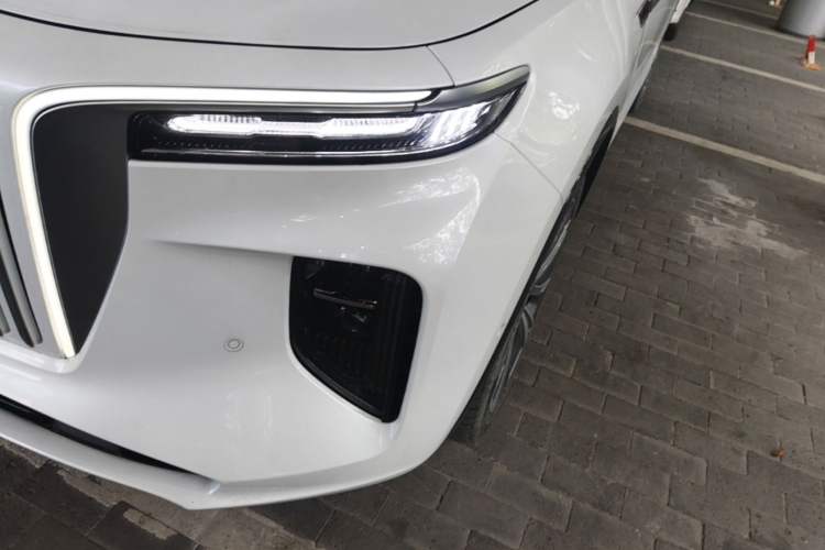Used Hongqi E-HS9 2022 660 km Range Flagway Edition Six Seats Left Front Headlight