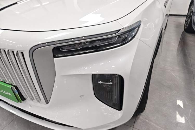 Used Hongqi E-HS9 2022 660 km Range Flagway Edition Six Seats Left Front Headlight