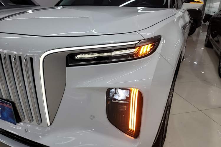 Used Hongqi E-HS9 2022 660 km Range Flagway Edition Six Seats Left Front Headlight