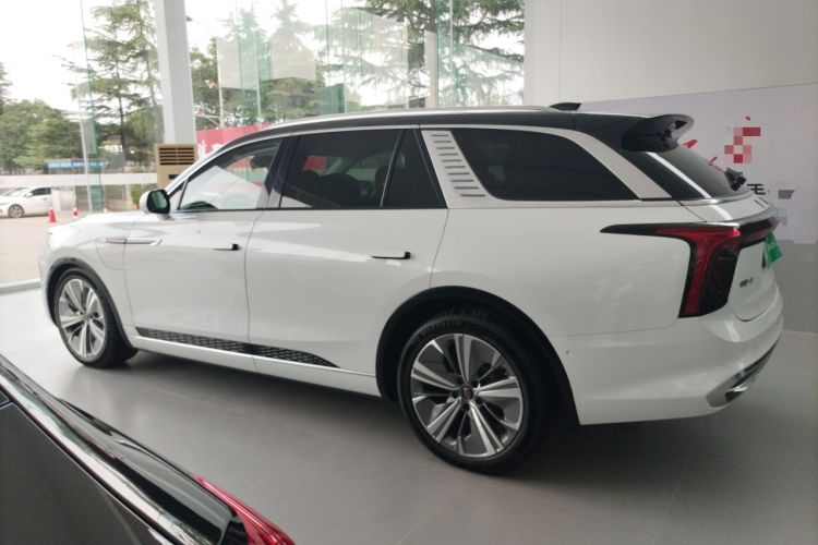 Used Hongqi E-HS9 2022 660 km Range Flagway Edition Six Seats Left Side