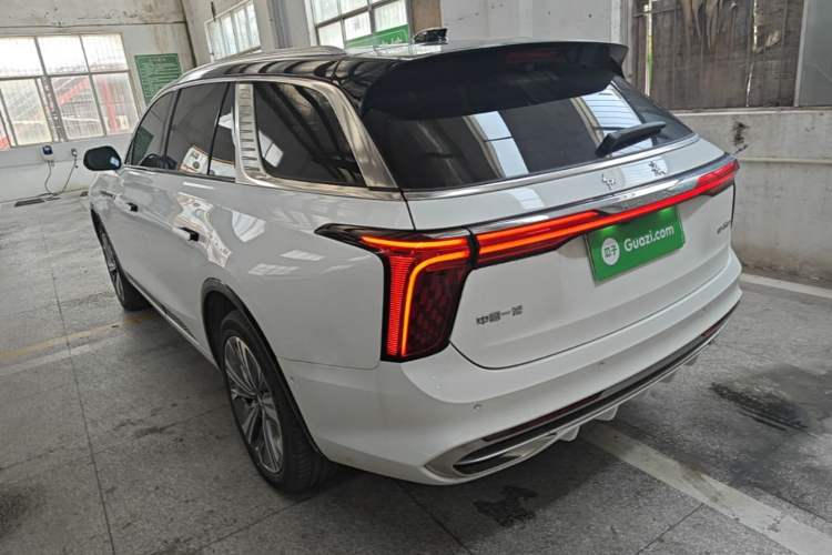 Used Hongqi E-HS9 2022 660 km Range Flagway Edition Six Seats Rear Left 45 Deg