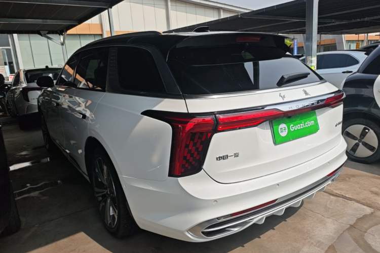 Used Hongqi E-HS9 2022 660 km Range Flagway Edition Six Seats Rear Left 45 Deg