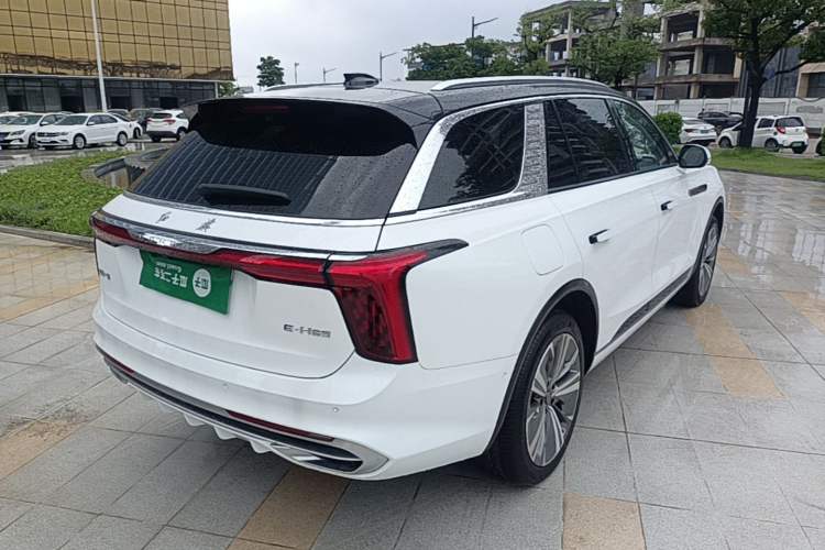 Used Hongqi E-HS9 2022 660 km Range Flagway Edition Six Seats Rear Right 45 Deg