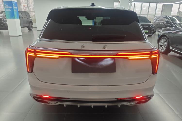 Used Hongqi E-HS9 2022 660 km Range Flagway Edition Six Seats Rear