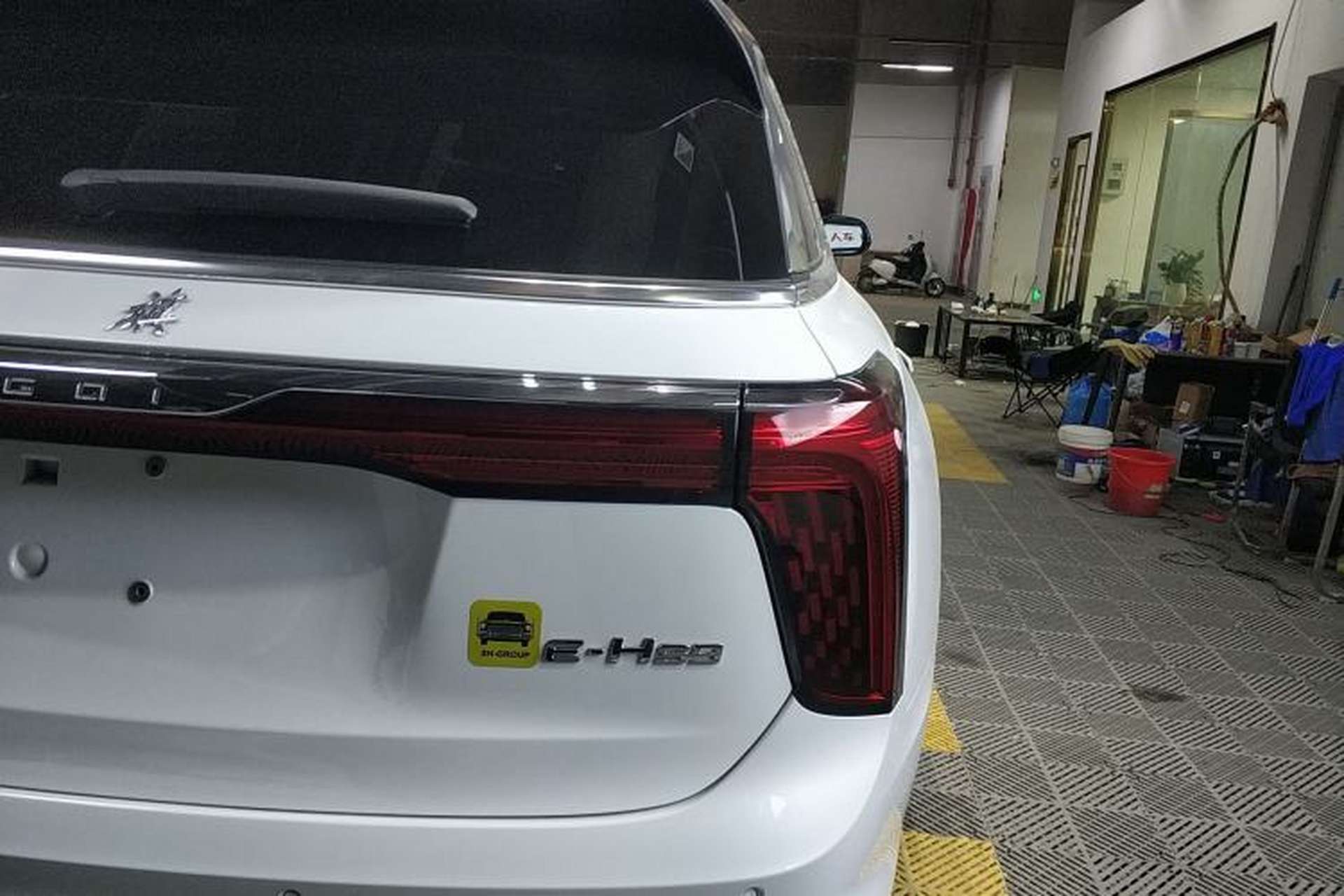 Used Hongqi E-HS9 2022 660 km Range Flagway Edition Six Seats Right Rear Taillight