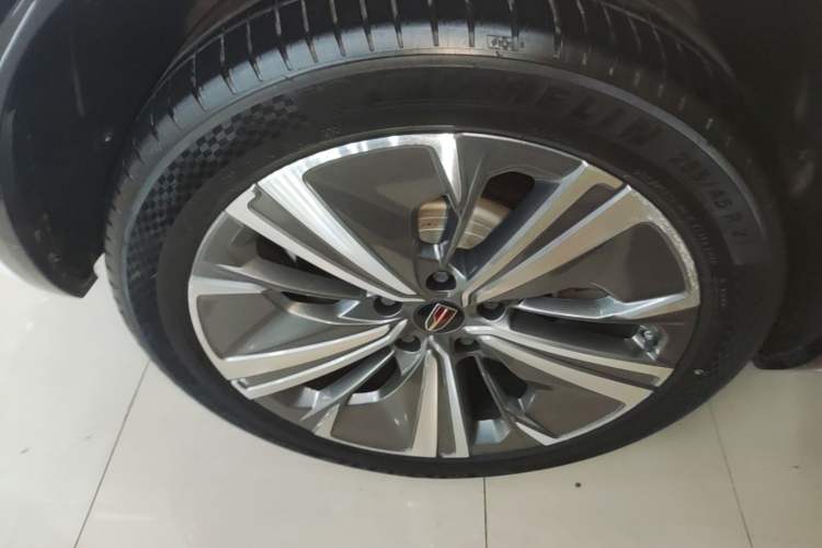 Used Hongqi E-HS9 2022 660 km Range Flagway Edition Six Seats Right Rear Wheel Hub