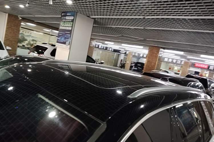 Used Hongqi E-HS9 2022 660 km Range Flagway Edition Six Seats Roof