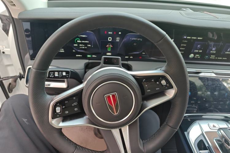 Used Hongqi E-HS9 2022 660 km Range Flagway Edition Six Seats Steering Wheel
