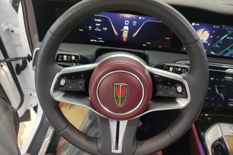 Used Hongqi E-HS9 2022 690 km Range Flagship Edition Six Seats Steering Wheel