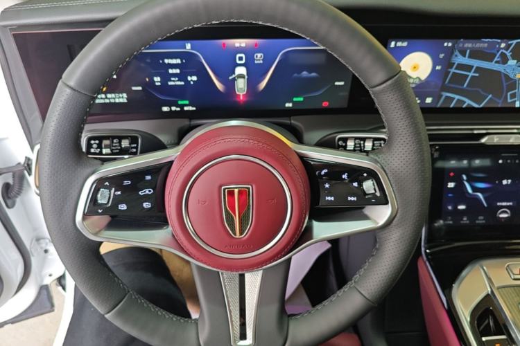 Used Hongqi E-HS9 2022 690 km Range Flagship Edition Six Seats Steering Wheel