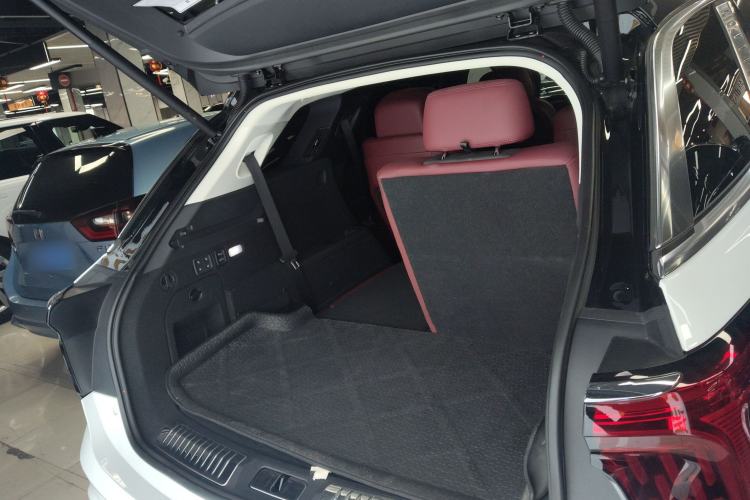 Used Hongqi E-HS9 2022 660 km Range Flagway Edition Six Seats Trunk