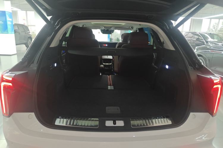Used Hongqi E-HS9 2022 660 km Range Flagway Edition Six Seats Trunk