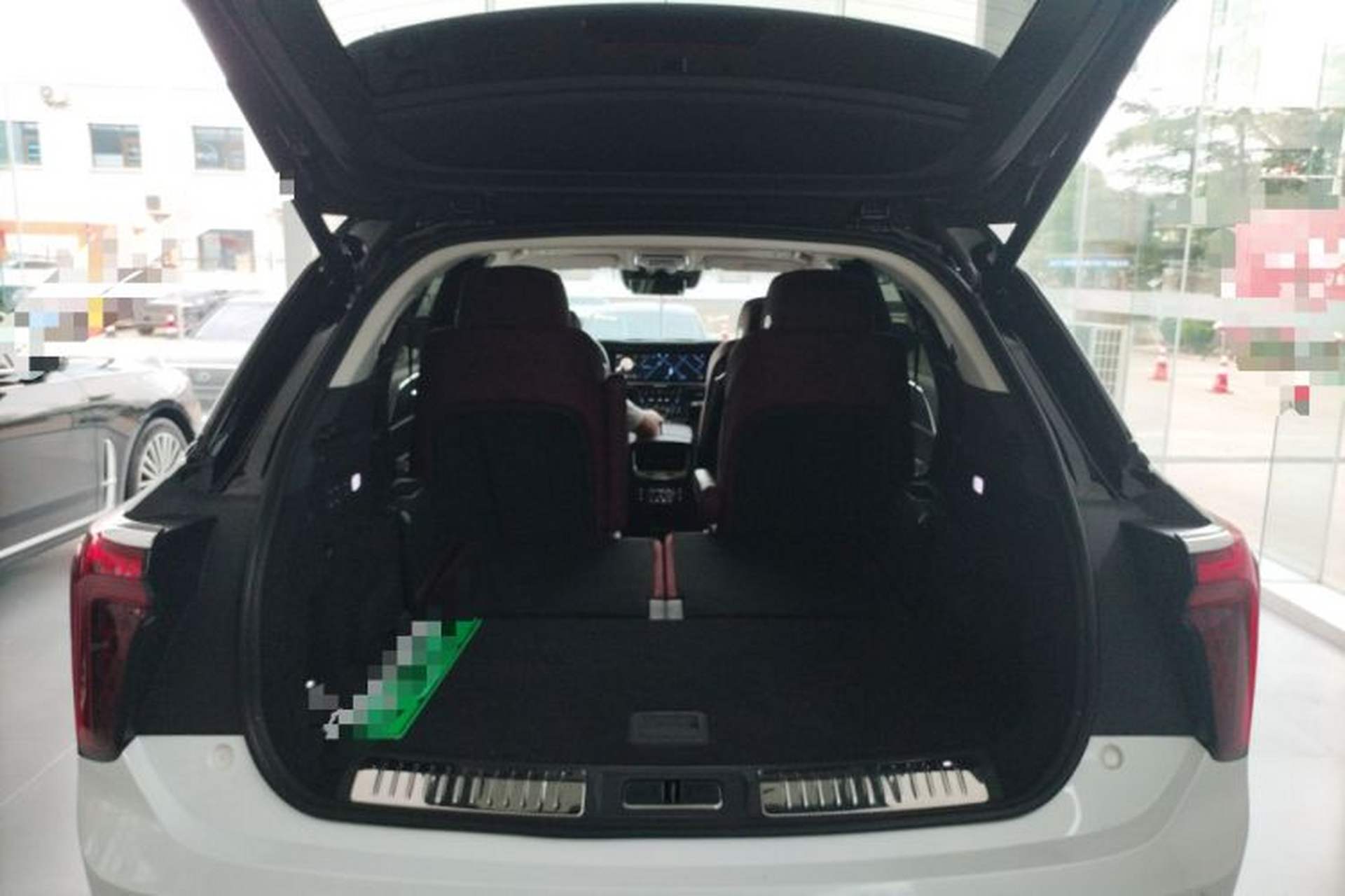 Used Hongqi E-HS9 2022 660 km Range Flagway Edition Six Seats Trunk