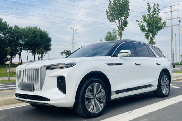 Used Hongqi E-HS9 2022 660 km Range Flagway Edition Six Seats