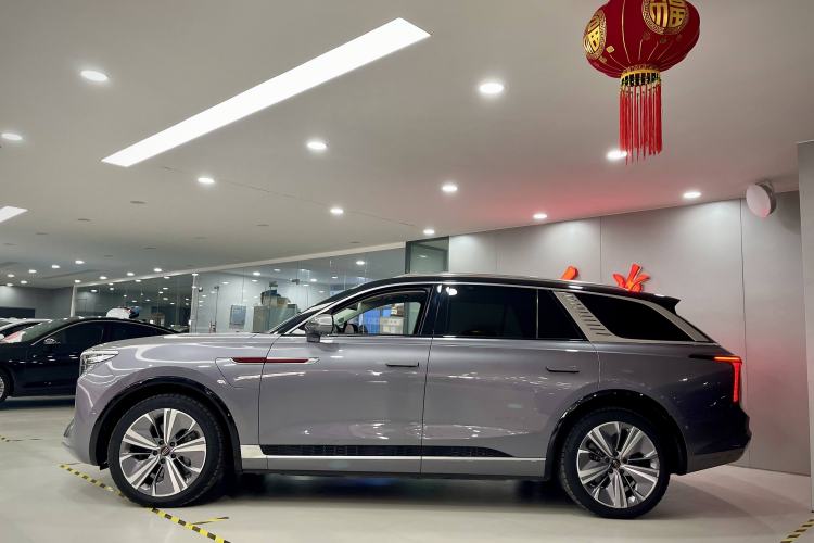 Used Hongqi E-HS9 2024 660 km Range Flagway Edition Six Seats Exterior 3