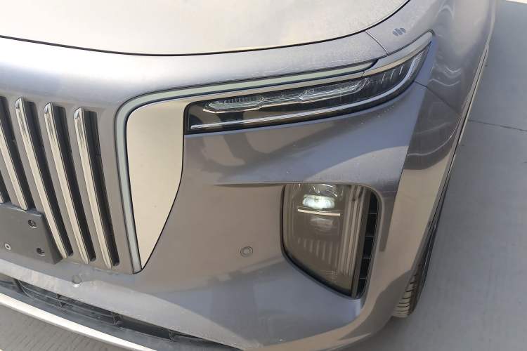 Used Hongqi E-HS9 2024 660 km Range Flagway Edition Six Seats Left Front Headlight