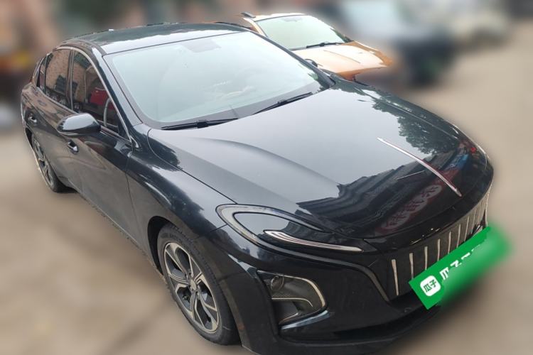 Used Hongqi E-QM5 2021 Charging T3 Version 4 Seats Front Right 45 Deg