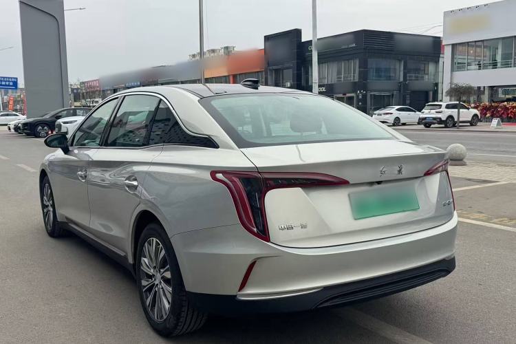Used Hongqi E-QM5 2022 431 km Charge & Enjoy Edition Exterior 3