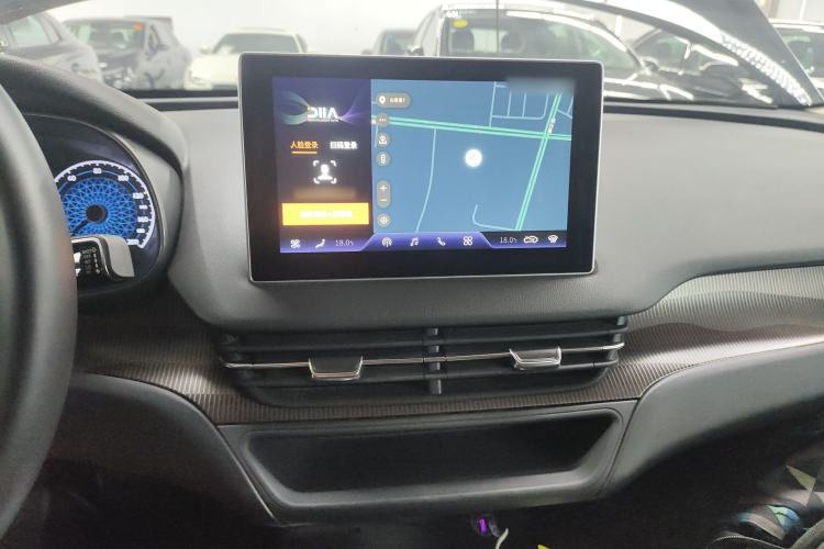 Used Hongqi E-QM5 2021 Charging Flagship Edition Audio And AC Panel