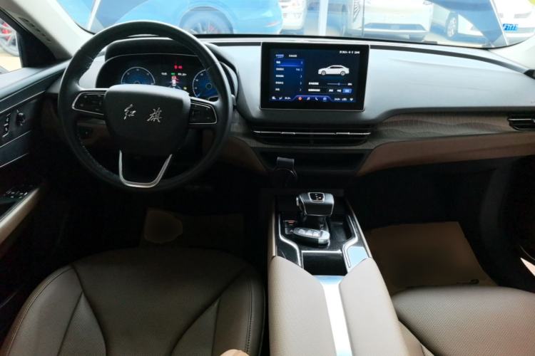 Used Hongqi E-QM5 2021 Online Booking Charging T3 Edition 4 Seats Center Console