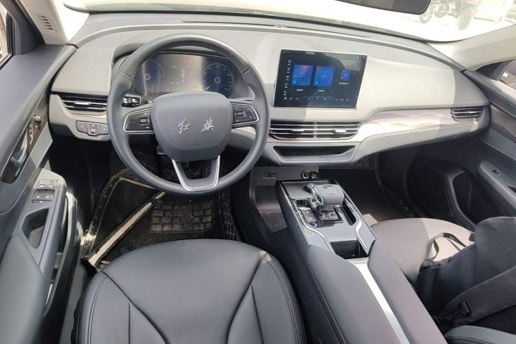 Used Hongqi E-QM5 2021 Charging Version Flagship Edition Center Console