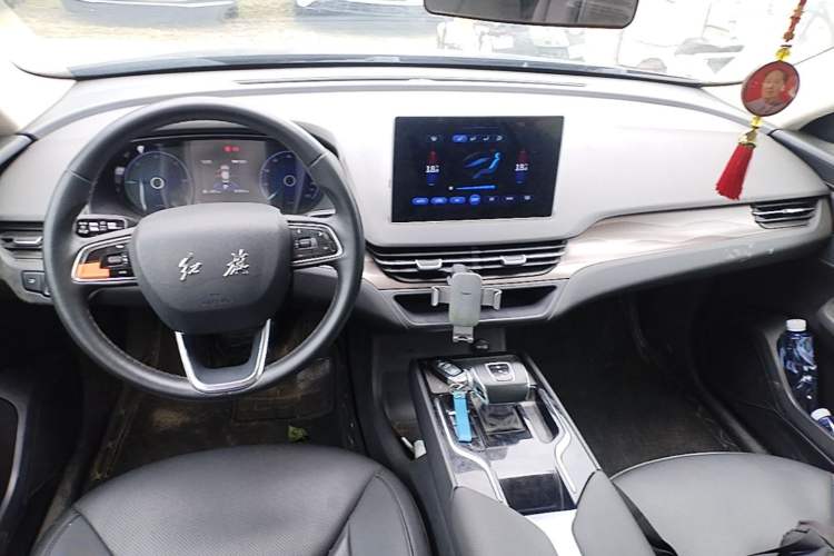 Used Hongqi E-QM5 2021 Charging Didi Edition Center Console