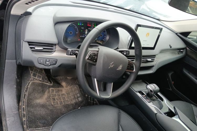 Used Hongqi E-QM5 2021 Charging Version Flagship Edition Center Console