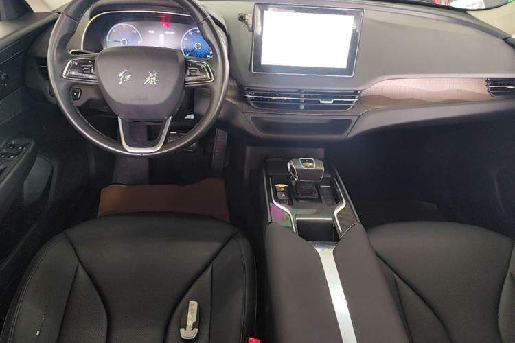 Used Hongqi E-QM5 2021 Online Booking Charging T3 Edition 5-Seater Center Console