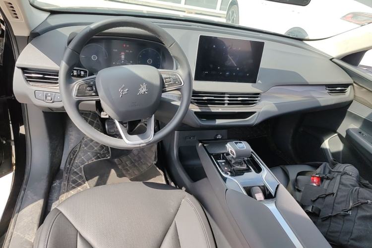 Used Hongqi E-QM5 2021 Charging Version Flagship Edition Center Console