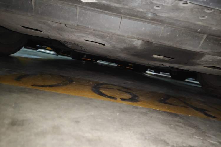 Used Hongqi E-QM5 2021 Charging Version Flagship Edition Chassis Front