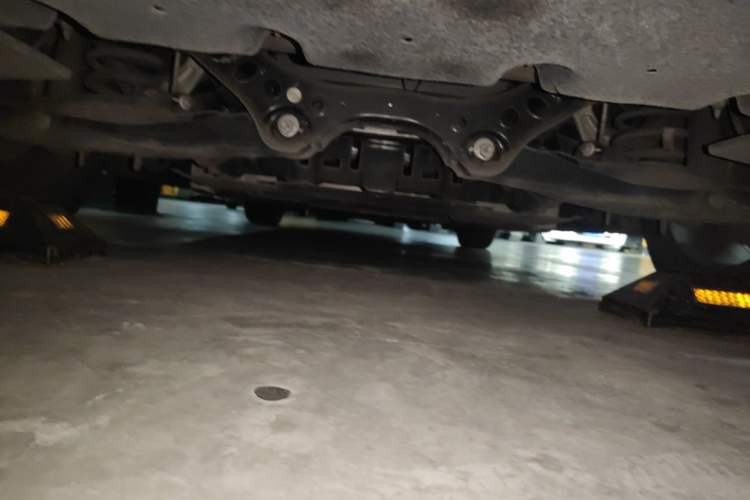 Used Hongqi E-QM5 2021 Charging Version Flagship Edition Chassis Rear