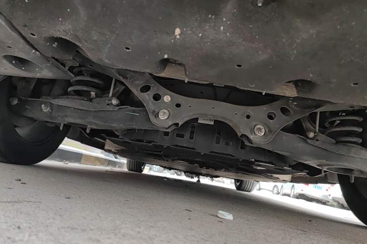 Used Hongqi E-QM5 2021 Charging Flagship Edition Chassis Rear