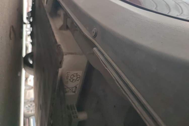 Used Hongqi E-QM5 2021 Charging Flagship Edition Chassis Rear Left
