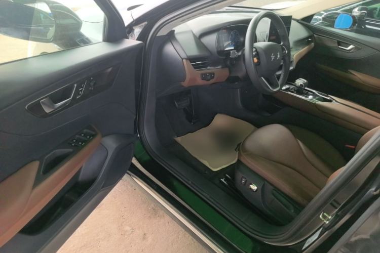 Used Hongqi E-QM5 2021 Ride-Hailing Charging—Didi Edition 4 Seats Driver Seat