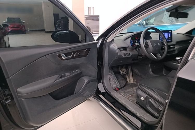 Used Hongqi E-QM5 2021 Charging Version Flagship Edition Driver Seat