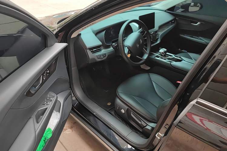 Used Hongqi E-QM5 2021 Charging Flagship Edition Driver Seat
