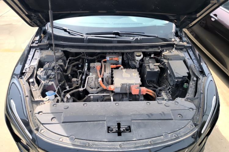 Used Hongqi E-QM5 2021 Online Booking Charging Basic Edition 5 Seats Engine Bay