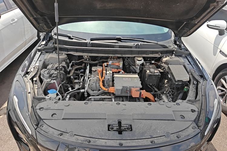 Used Hongqi E-QM5 2021 Charging Didi Edition Engine Bay